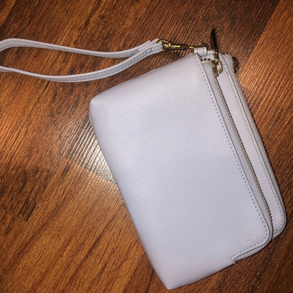 Lilac wristlet